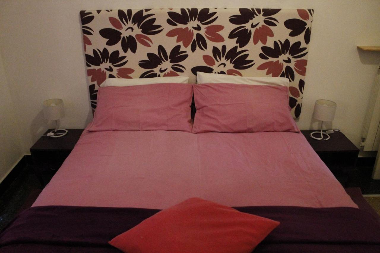 Rooms 18A Genoa Luaran gambar