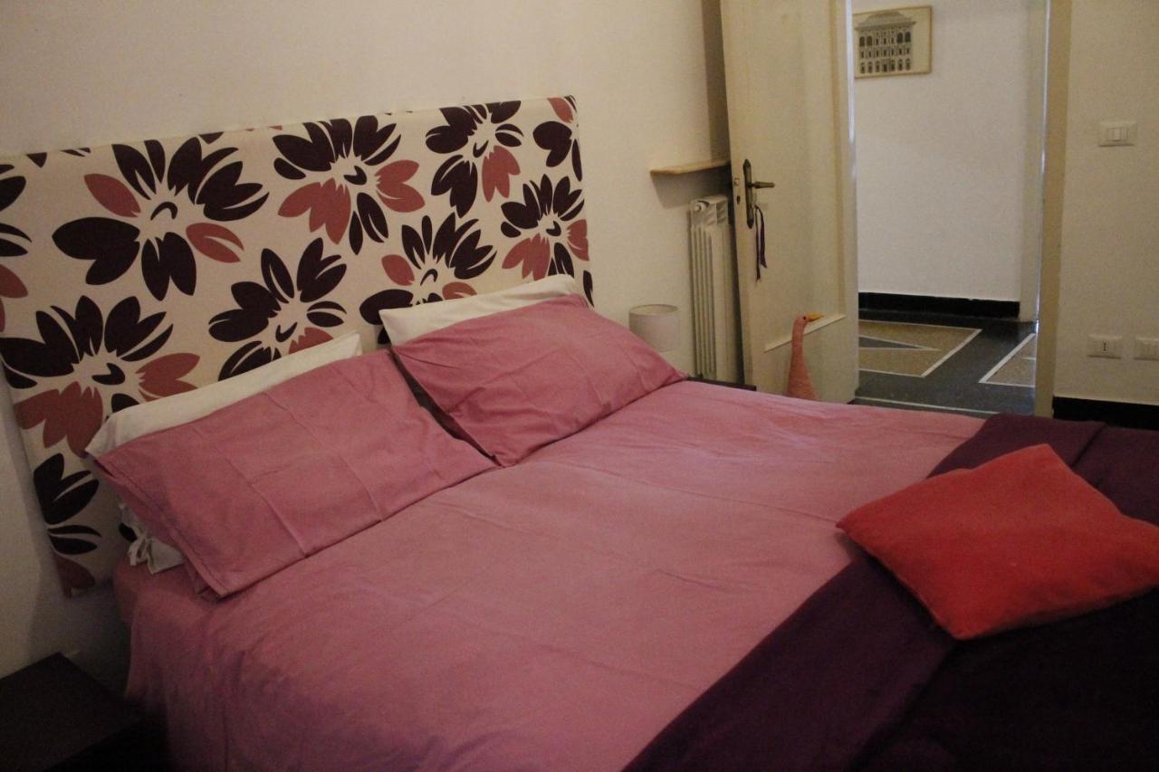 Rooms 18A Genoa Luaran gambar