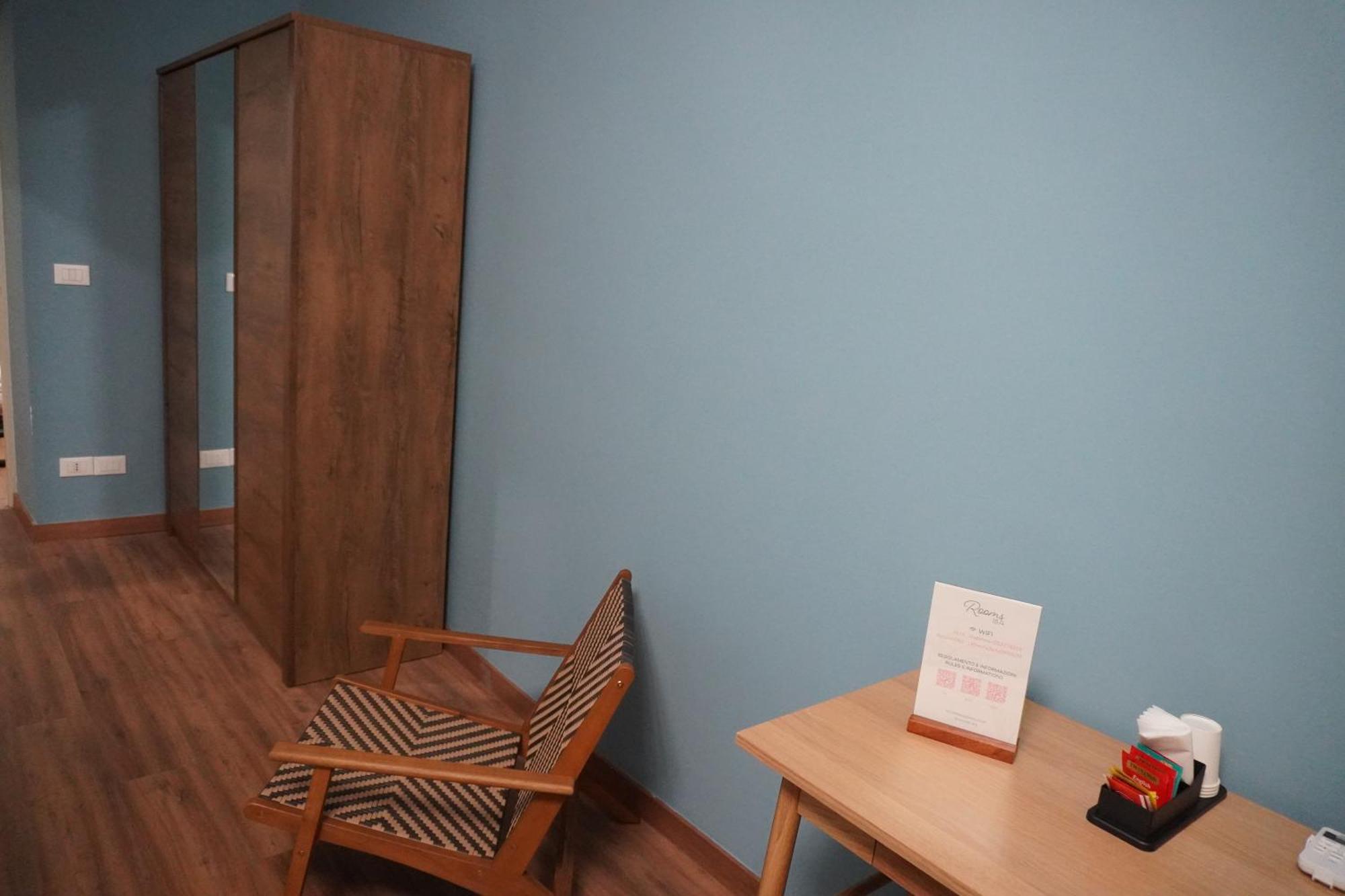 Rooms 18A Genoa Luaran gambar